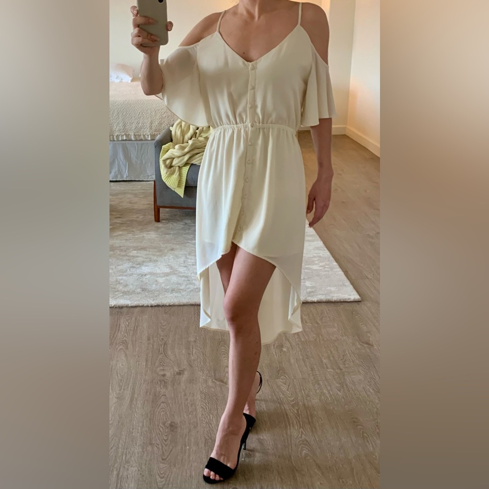 Midi flowy dress.  A but too big for me.